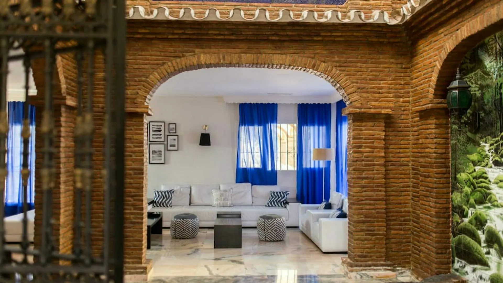 Villa Luxury Puerto Marina Benalmadena 0*,